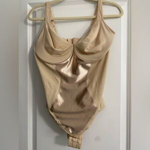 SHAPEWEAR by Maidenform FLEXEES